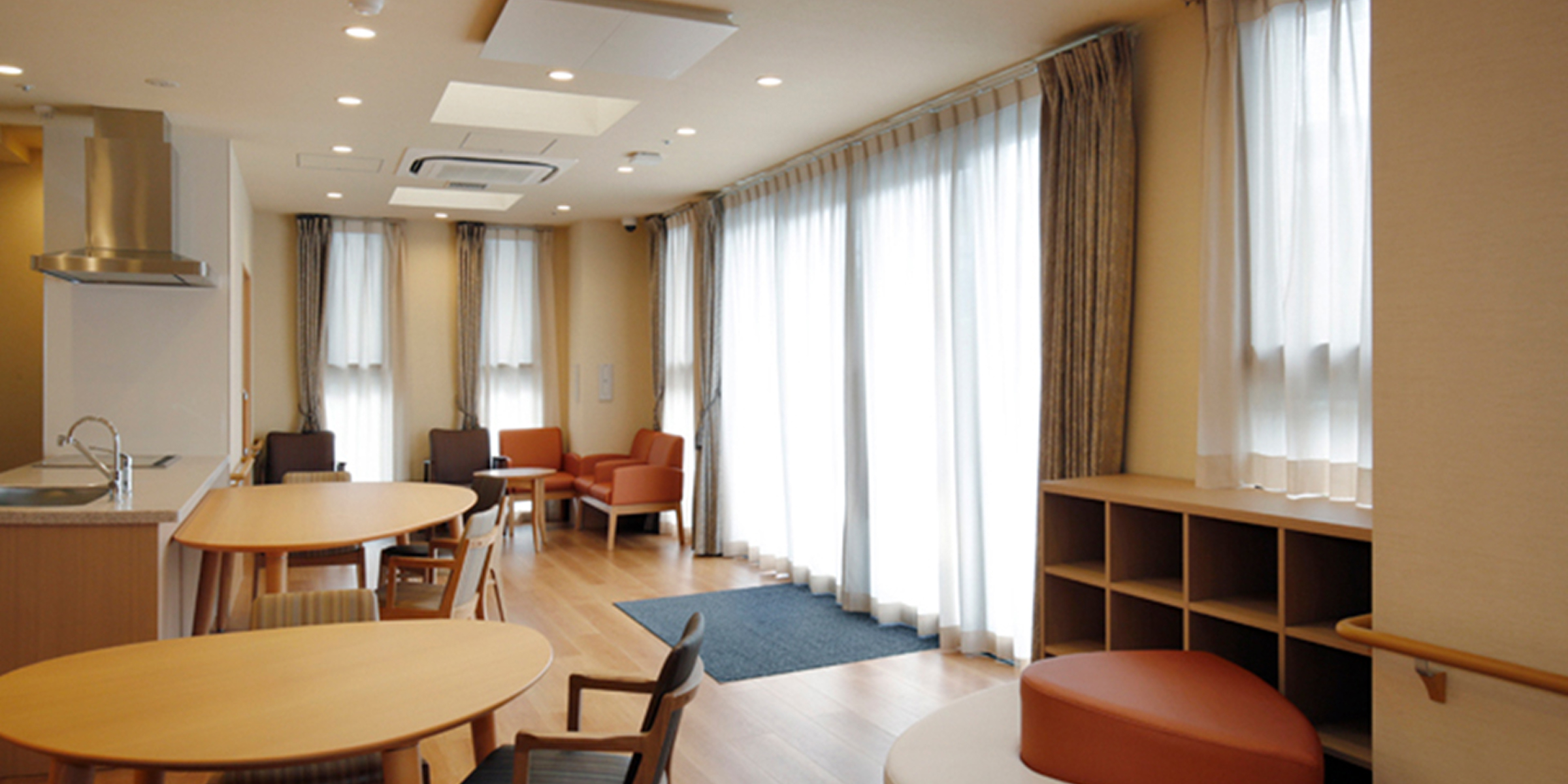 地域連携室「すみれ」