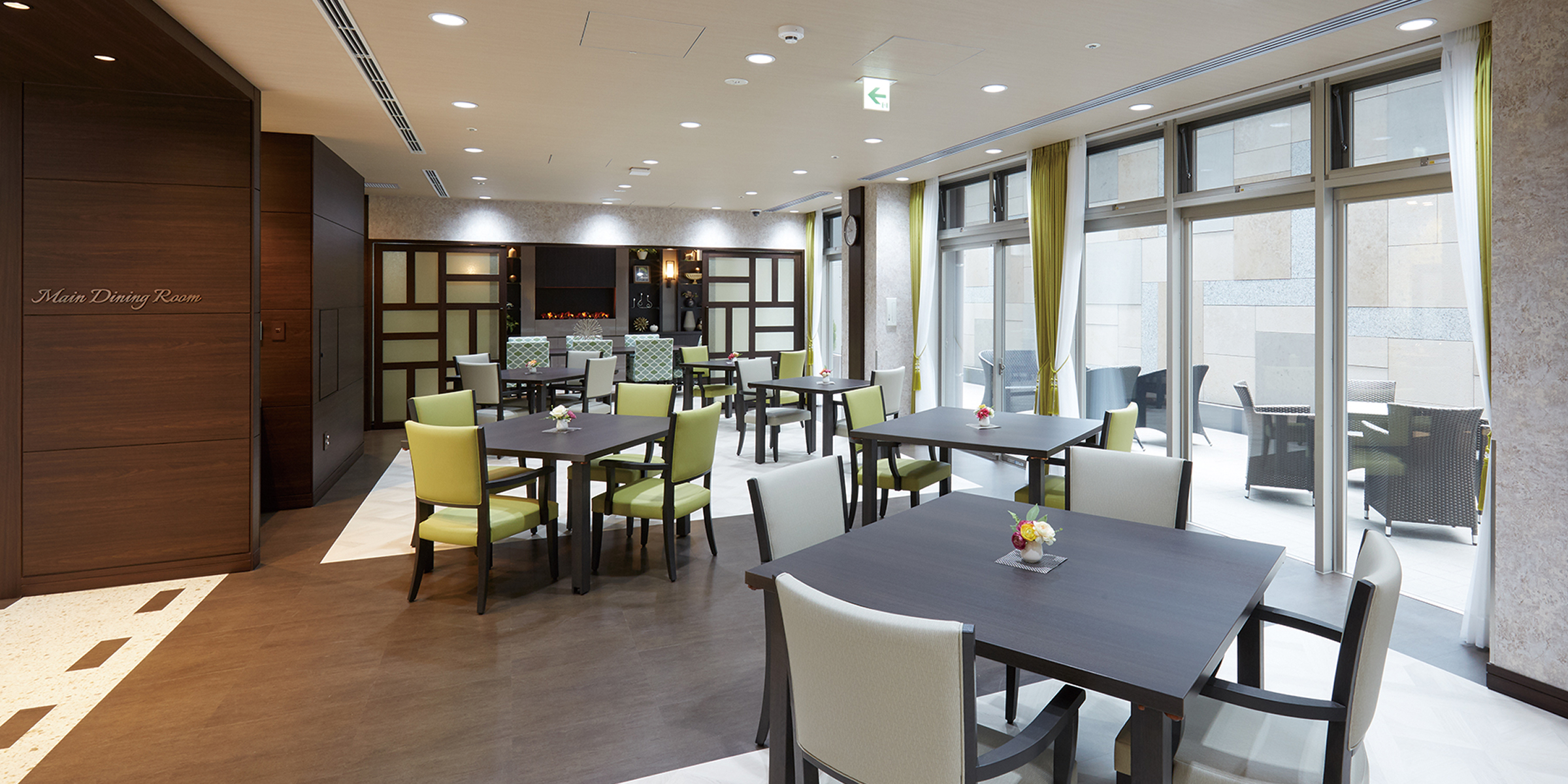 ダイニングルーム