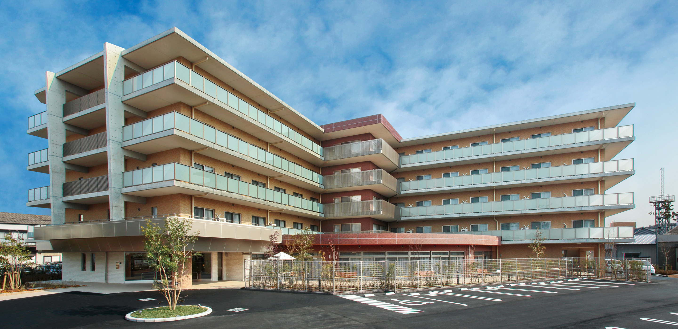 ウェルケアテラス川口元郷 外観